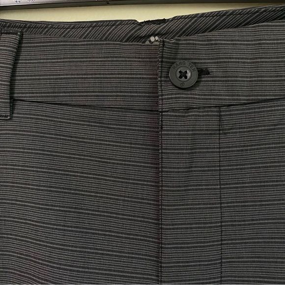 Hang Ten Hybrid men’s short size 38 - Picture 2 of 8